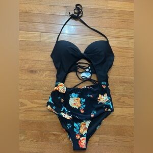 Cupshe SwimSuit one piece Size L black Orange Floral Print NWT